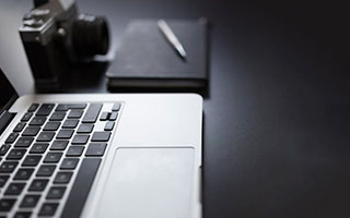 中国选手郑钦文晋级WTA1000罗马站单打32强